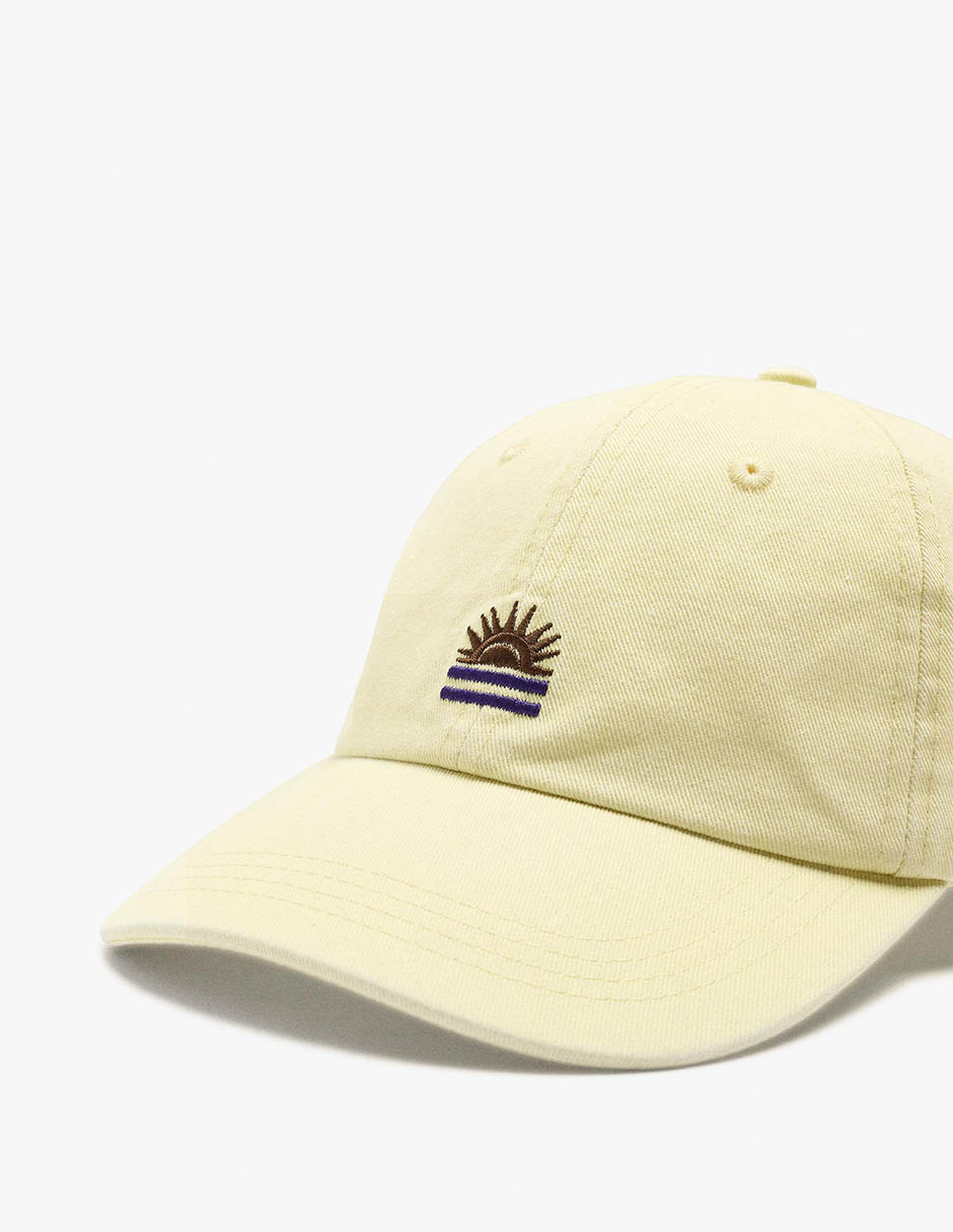 Gorra con visera curva para mujer 7