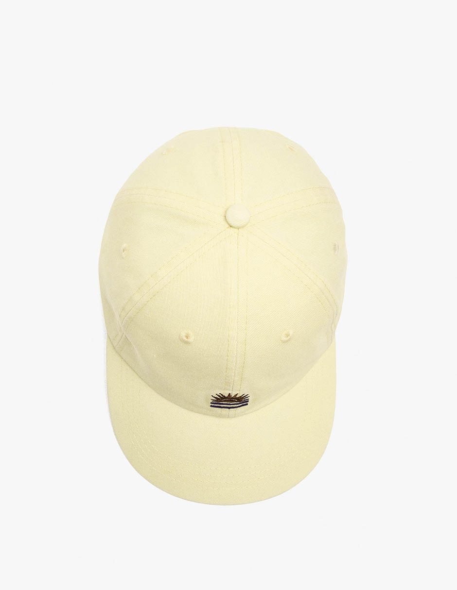 Gorra con visera curva para mujer 6