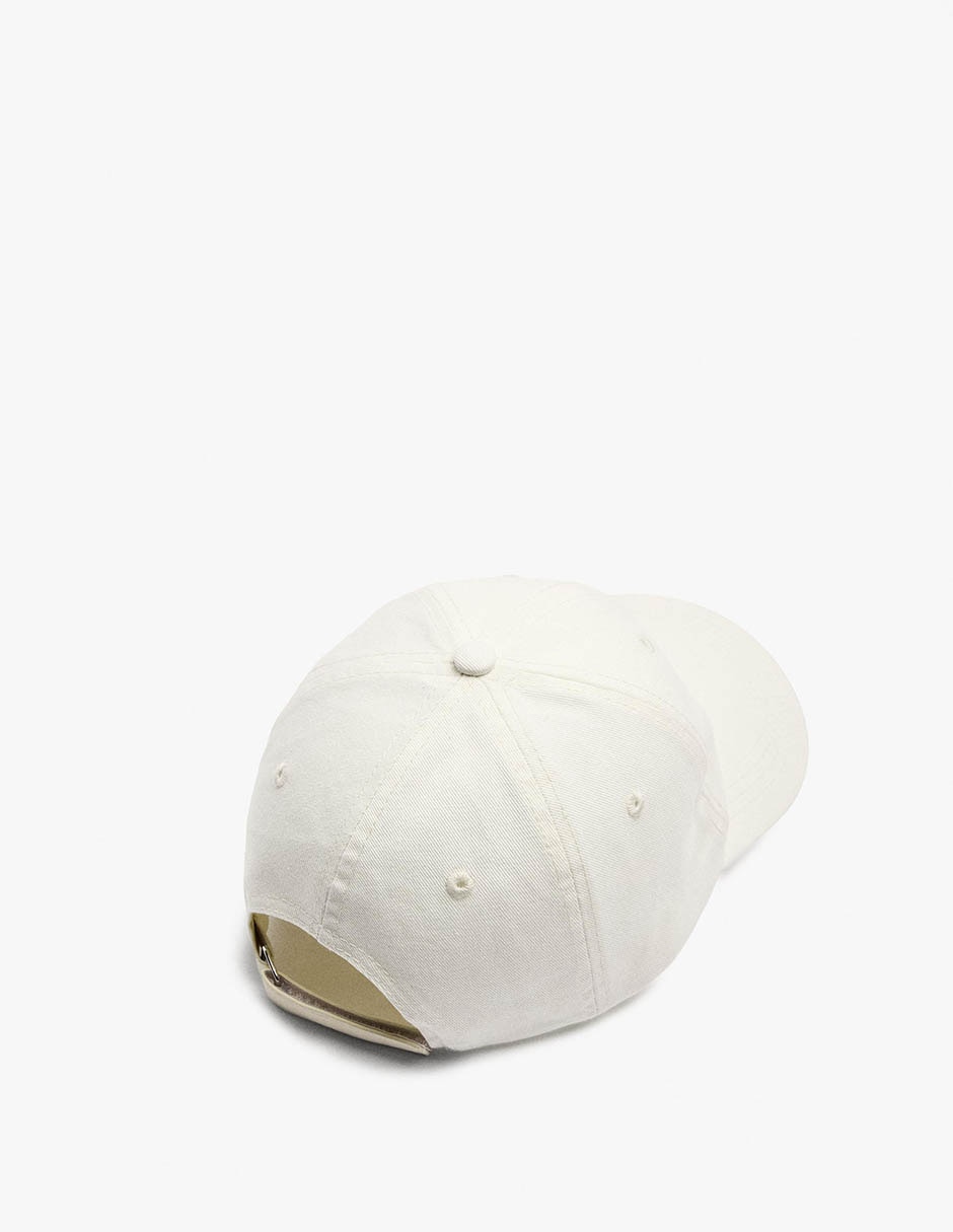 Gorra con visera curva para mujer 4