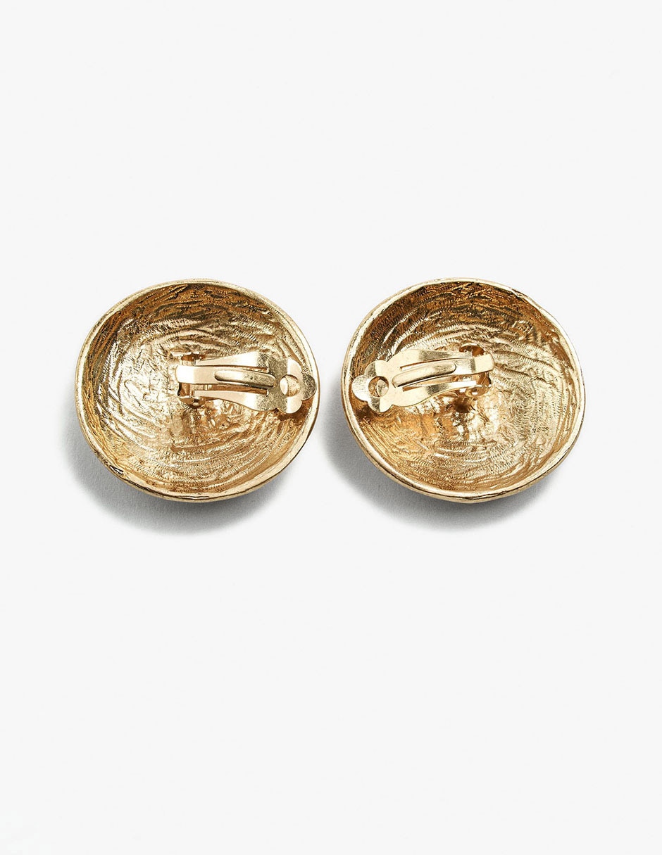 Aretes de hierro con acabado mate 3