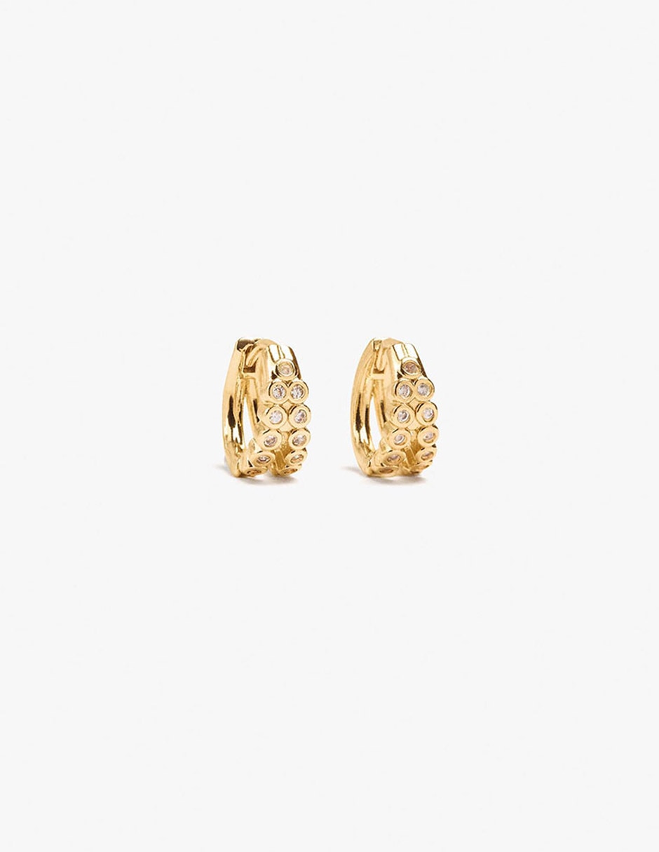 Aretes de hierro con acabado mate