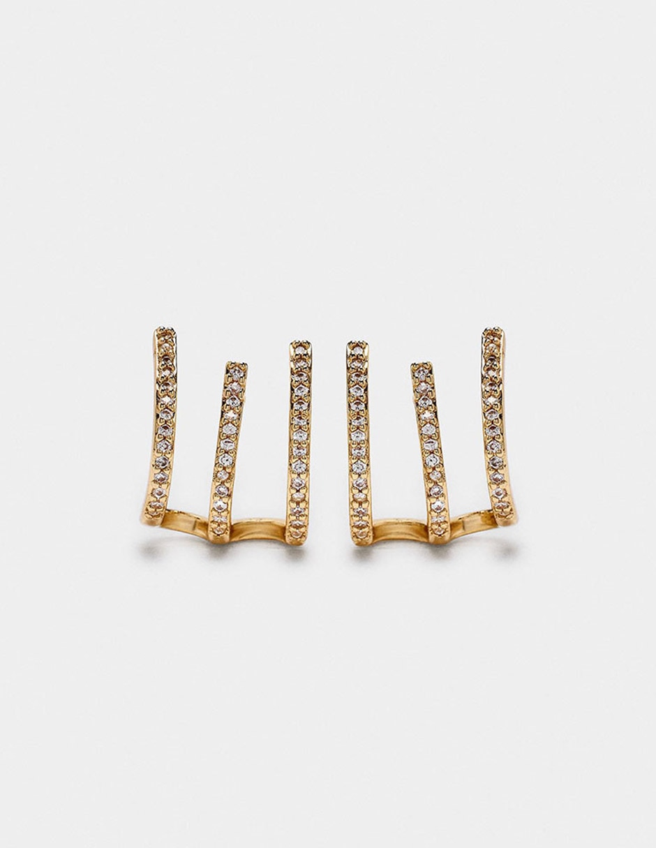 Aretes de hierro con acabado mate