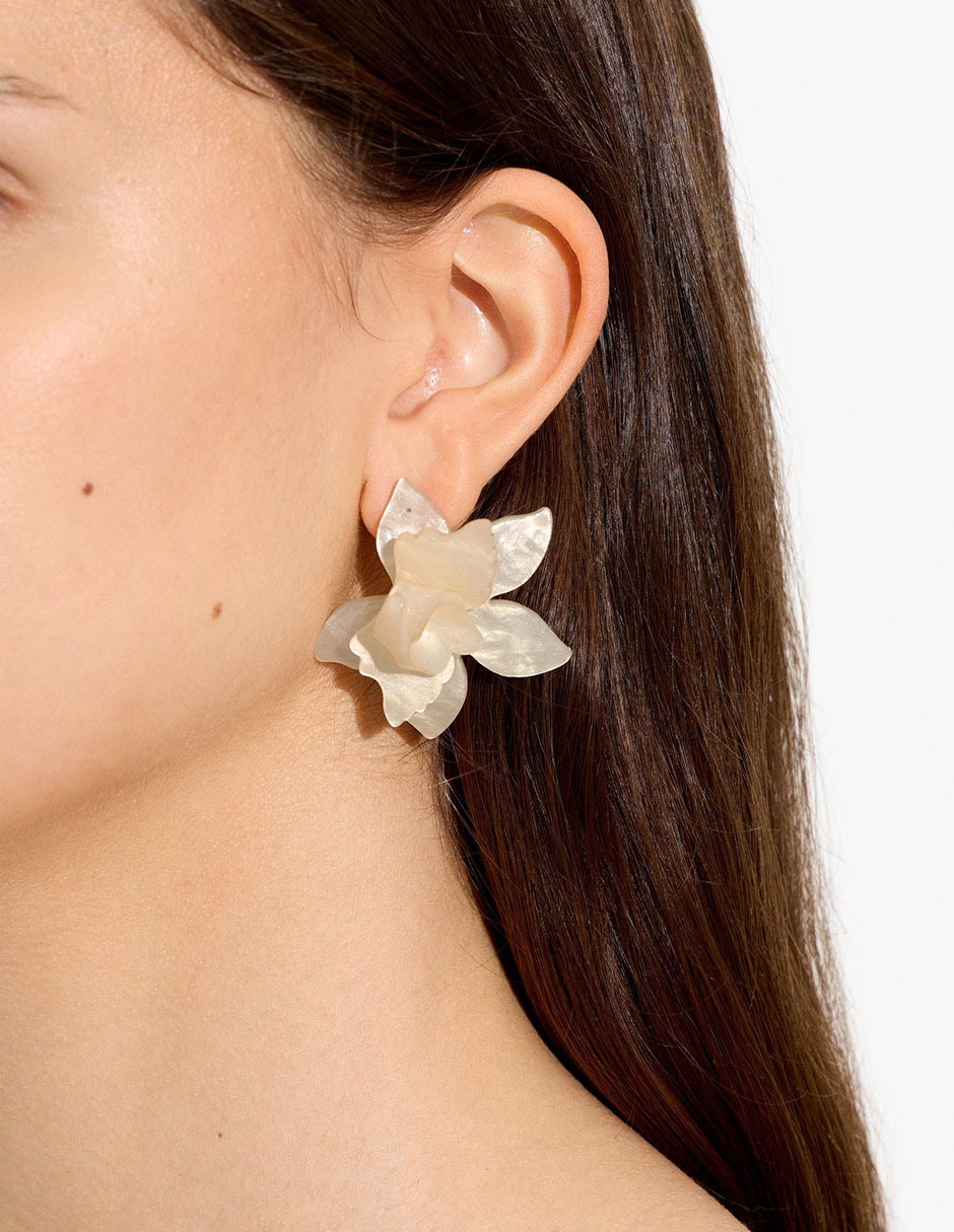 Aretes de hierro con acabado mate 4