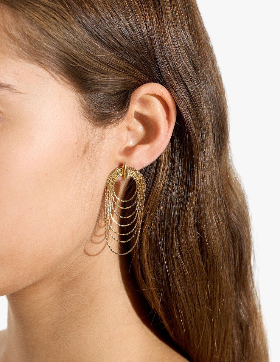 Aretes de hierro con acabado mate 3