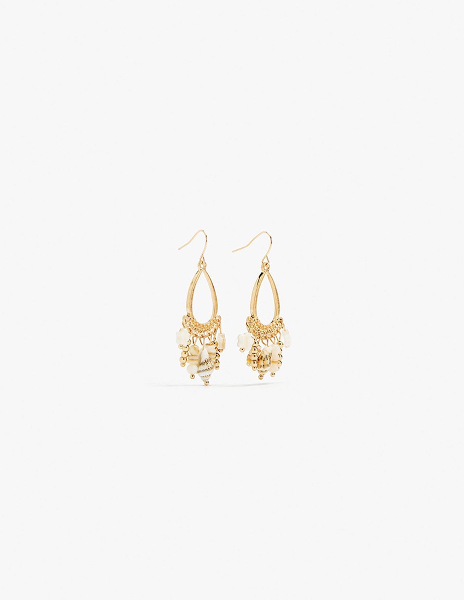 Aretes de hierro con acabado mate Aretes de hierro con acabado mate