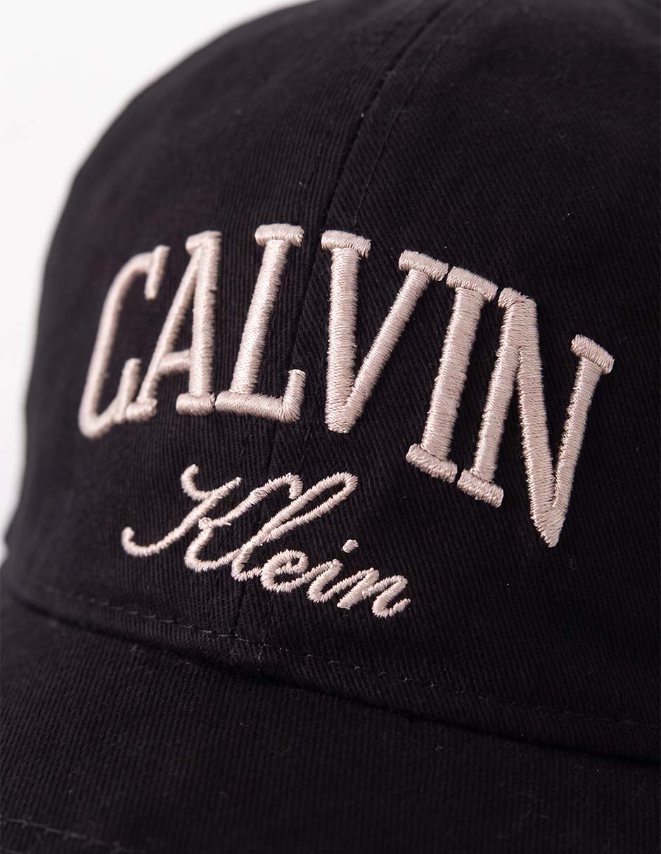 Gorra con visera curva casual para mujer 2
