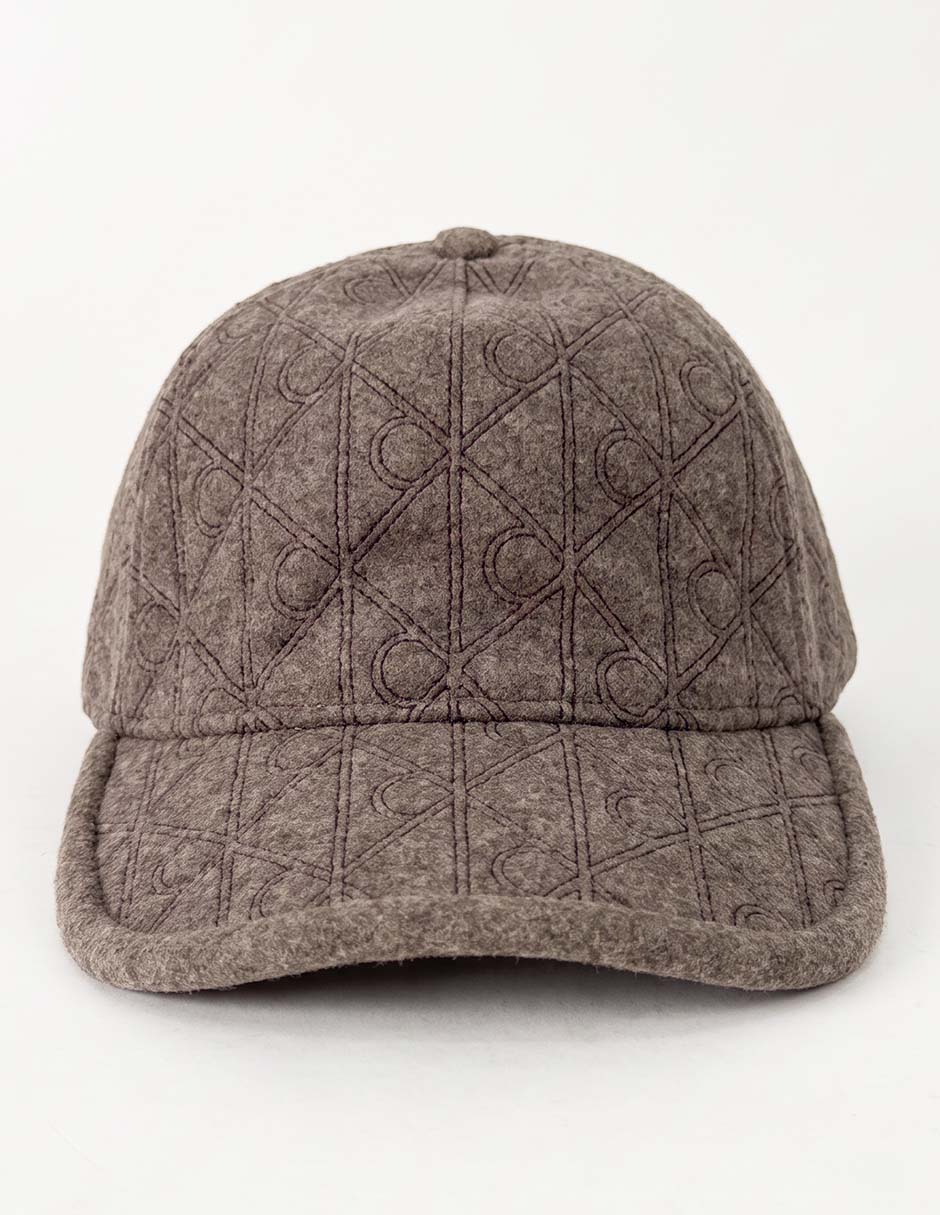 Gorra visera semicurva hebilla casual calvi klein para mujer Gorra visera semicurva hebilla casual calvi klein para mujer
