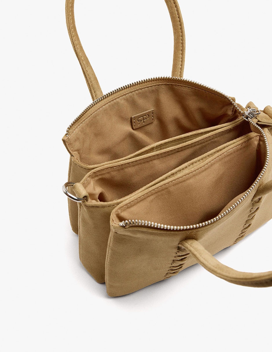 Crossbody cas 4