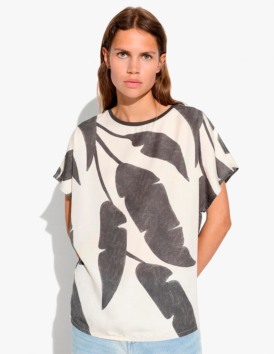 Top cuello redondo escote cuadrado 1