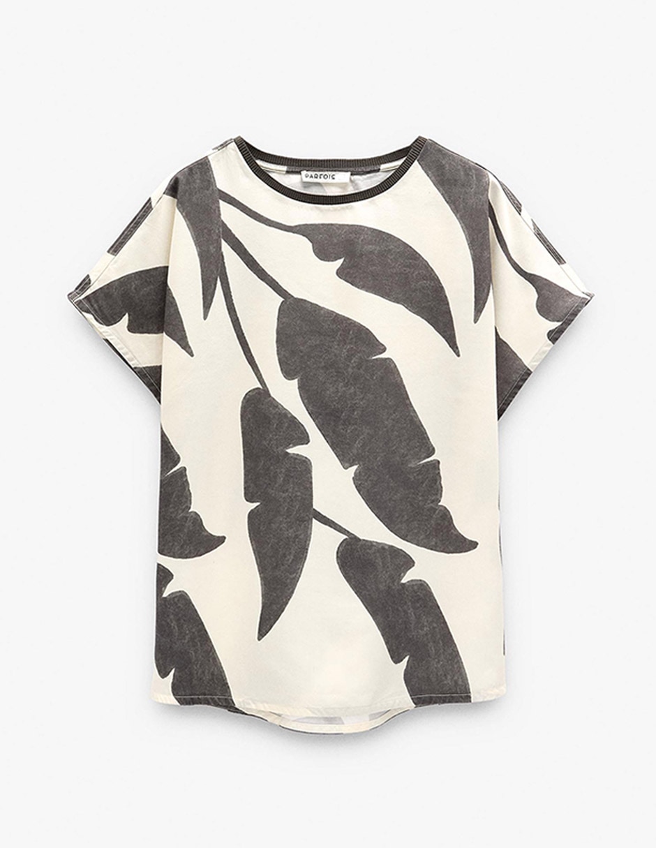 Top cuello redondo escote cuadrado 5