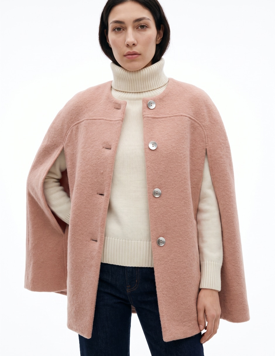 Capa para mujer