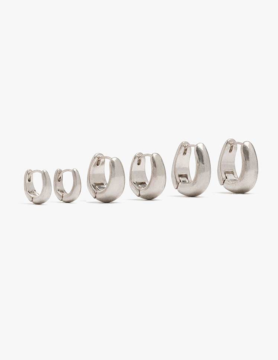 Set de arracadas alargadas de zinc con acabado mate