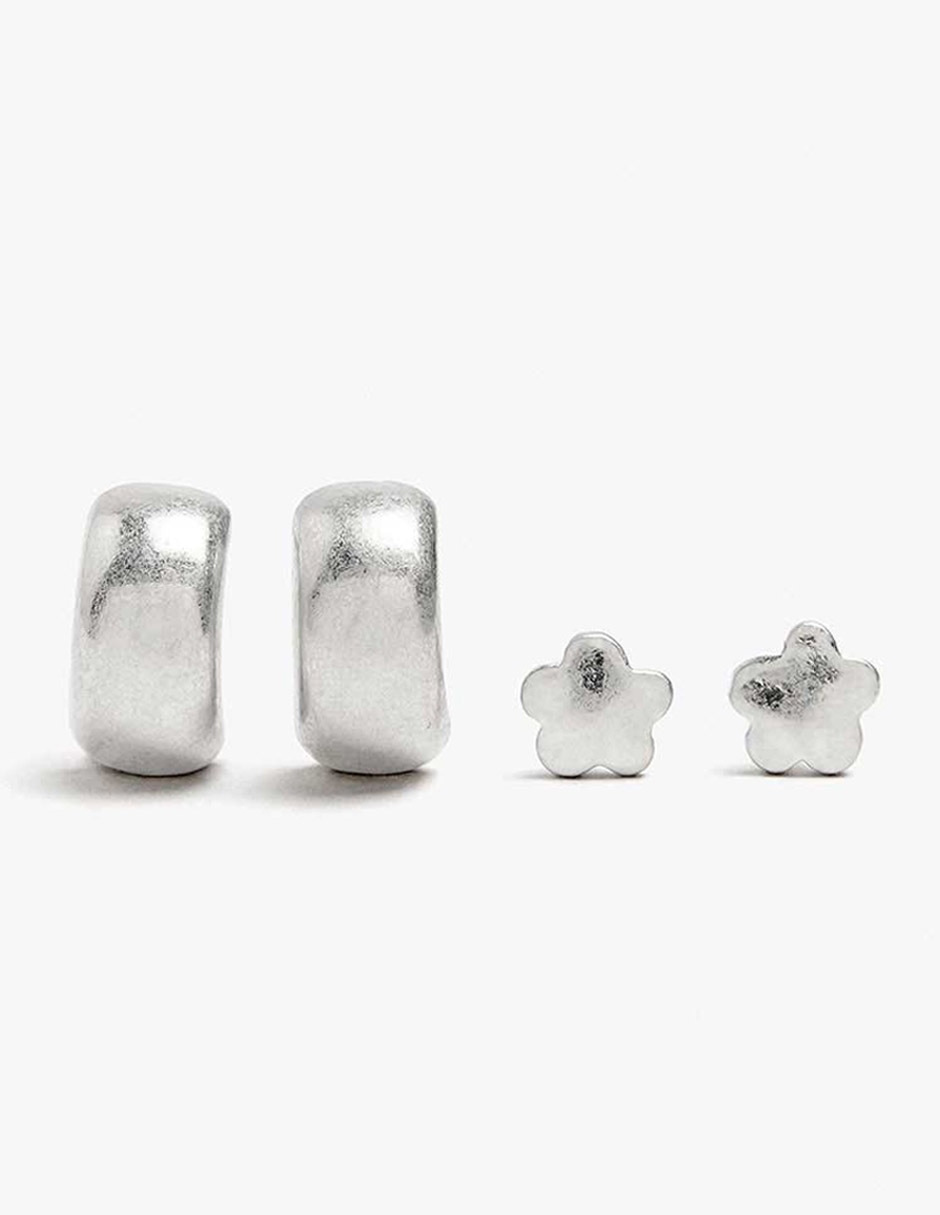 Set de aretes plateados de zinc con acabado mate