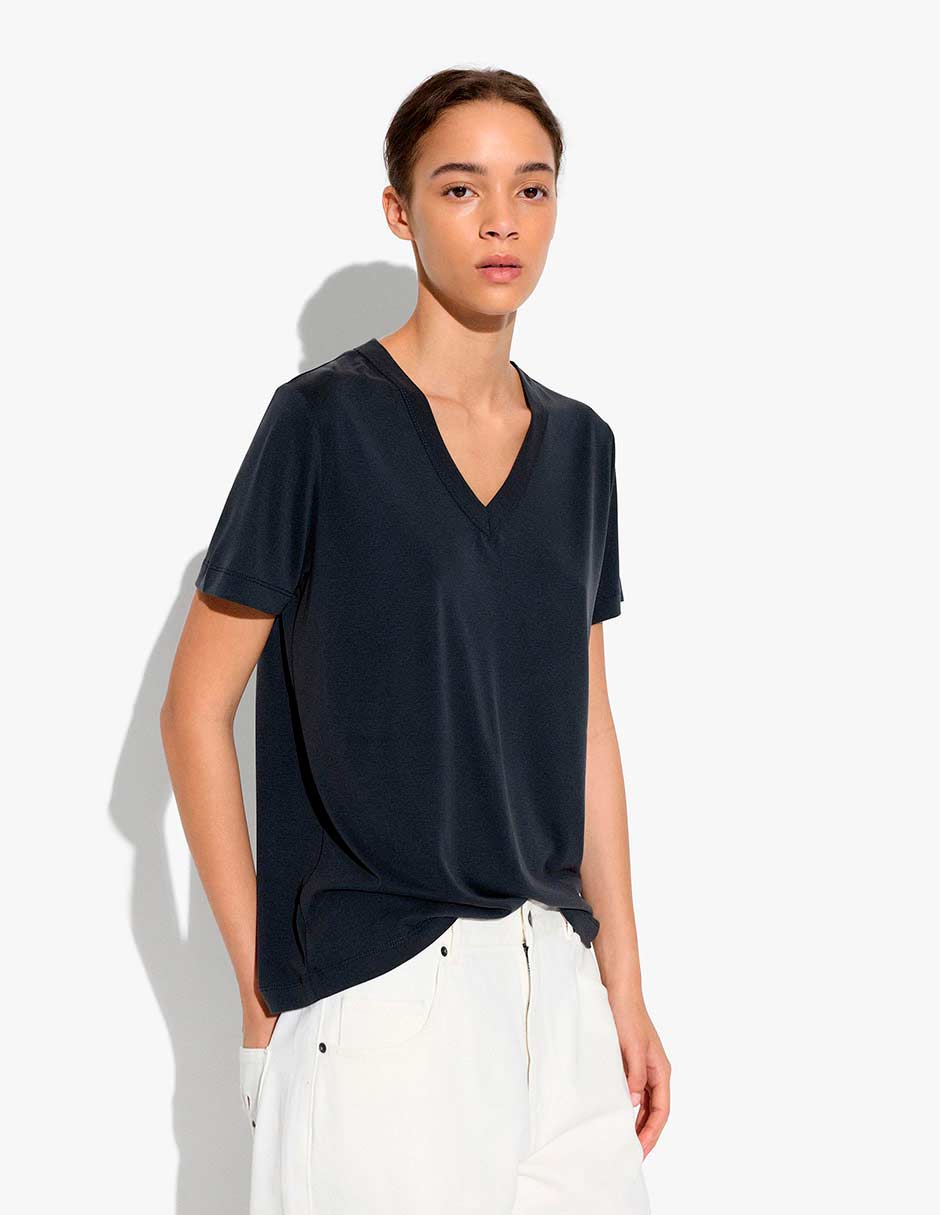 Playera cuello redondo para mujer 1