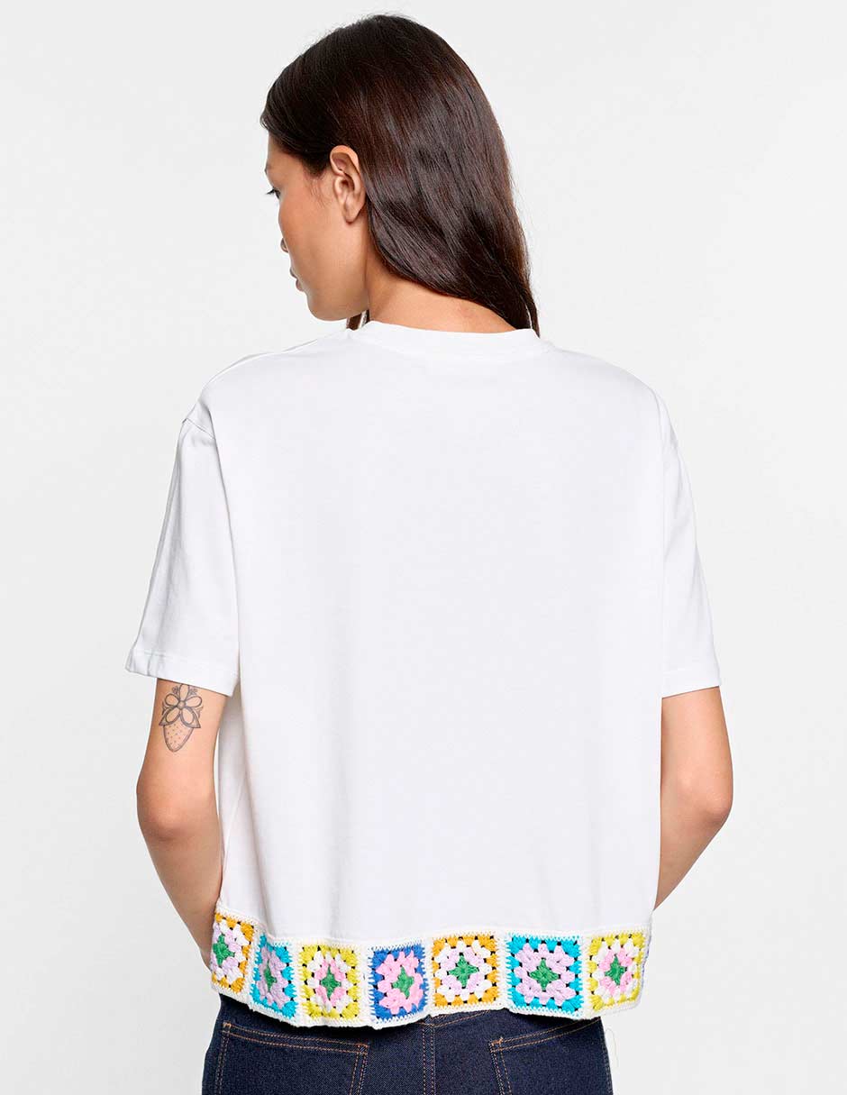 Playera cuello redondo para mujer 2