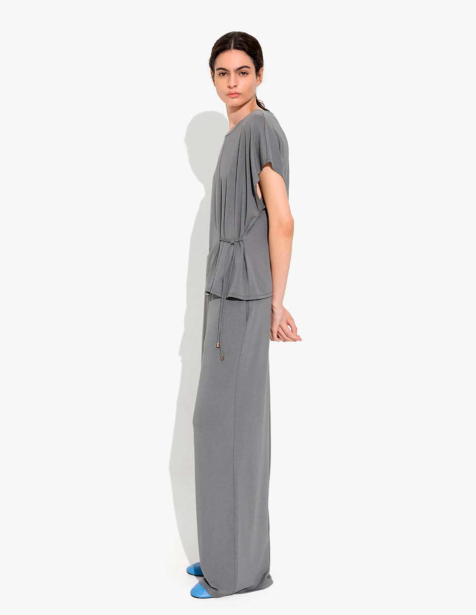 Top cuello redondo escote cuadrado 3