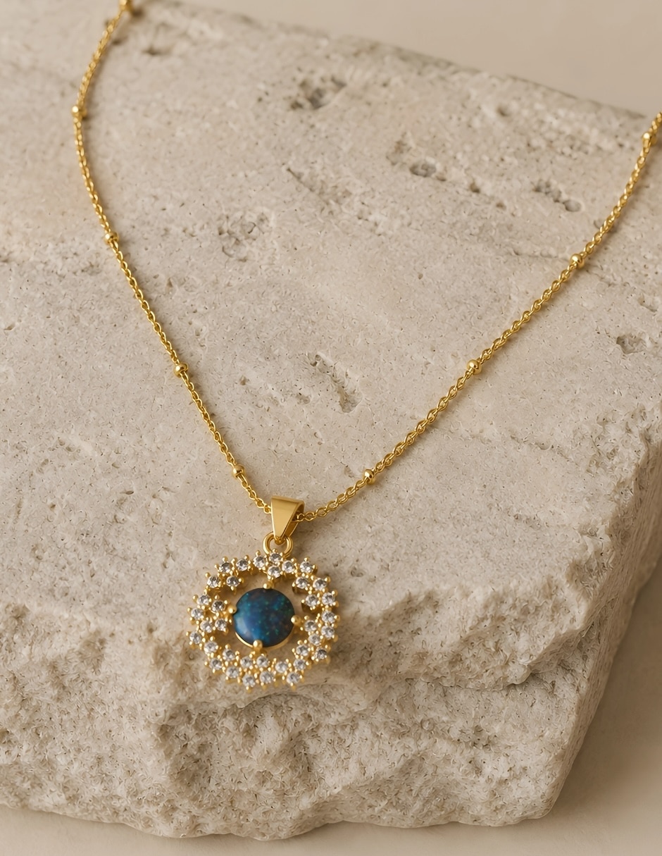 Collar con dije  nebula de baño oro 6