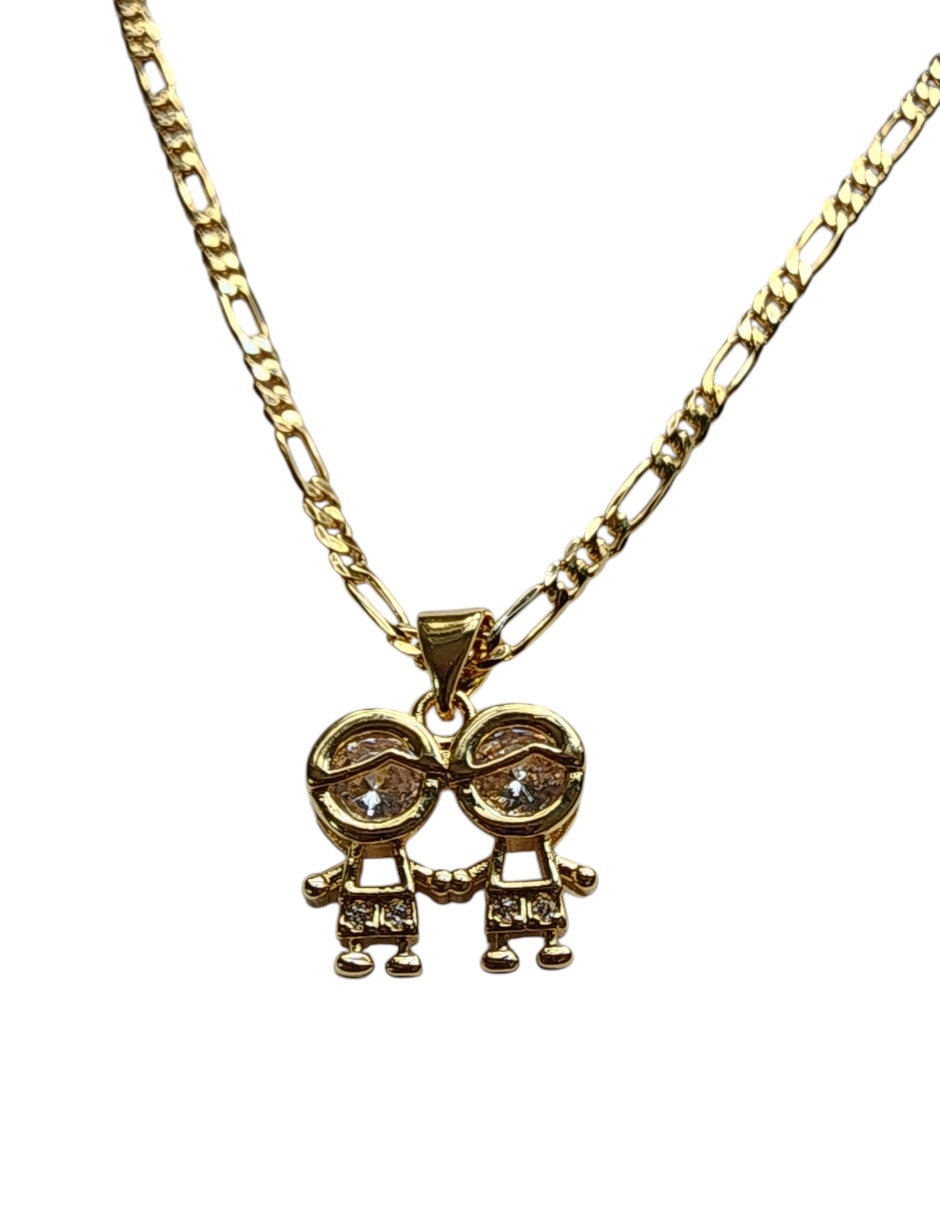 Collar con dije No aplica de (si aplica) FAMILIA de Oro laminado 14 K Collar con dije No aplica de (si aplica) FAMILIA de Oro laminado 14 K