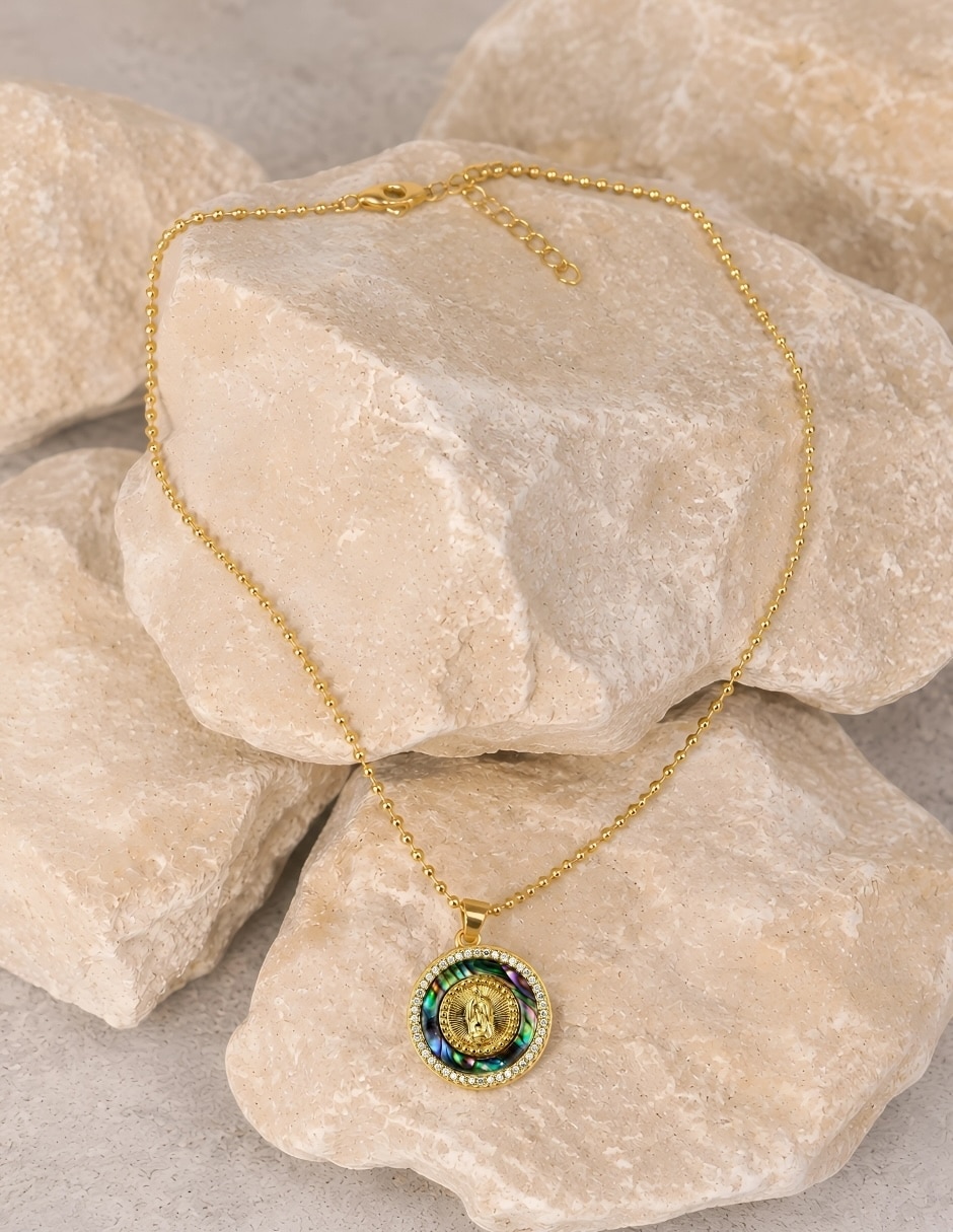 Collar con dije de virgen de guadalupe venera 6