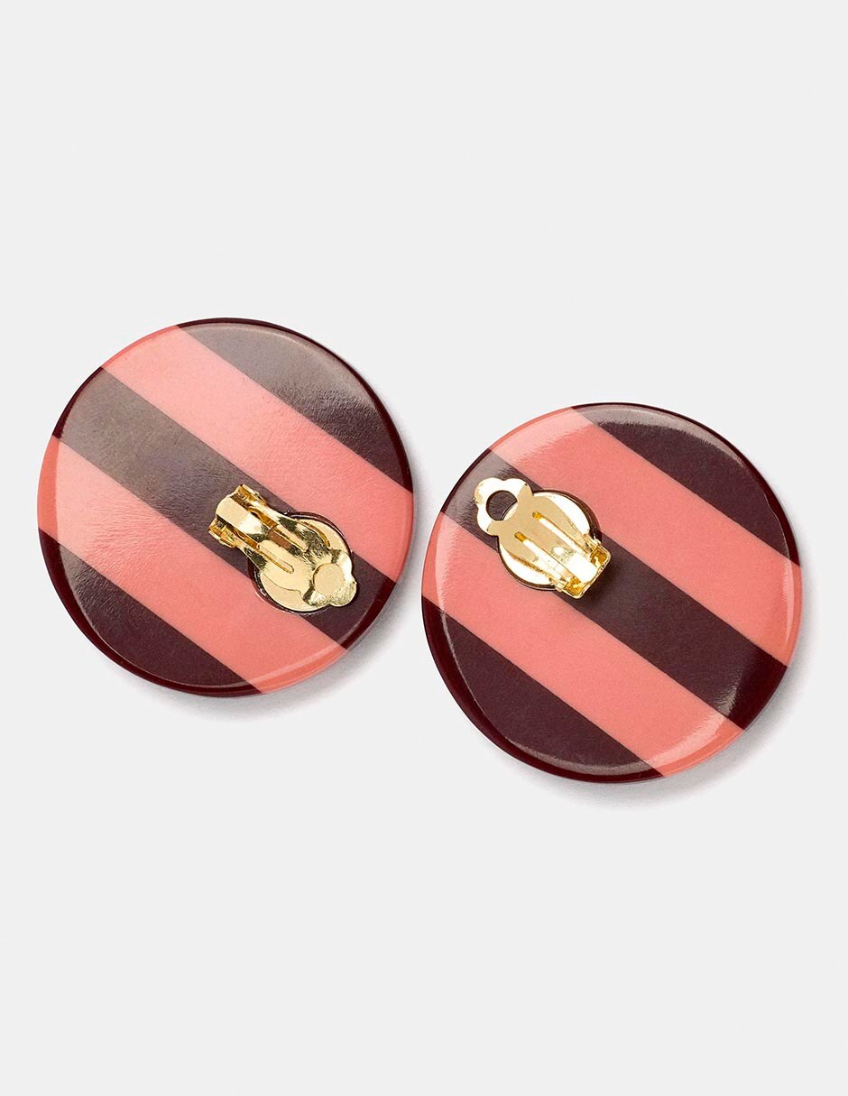 Aretes largos con acabado mate 3