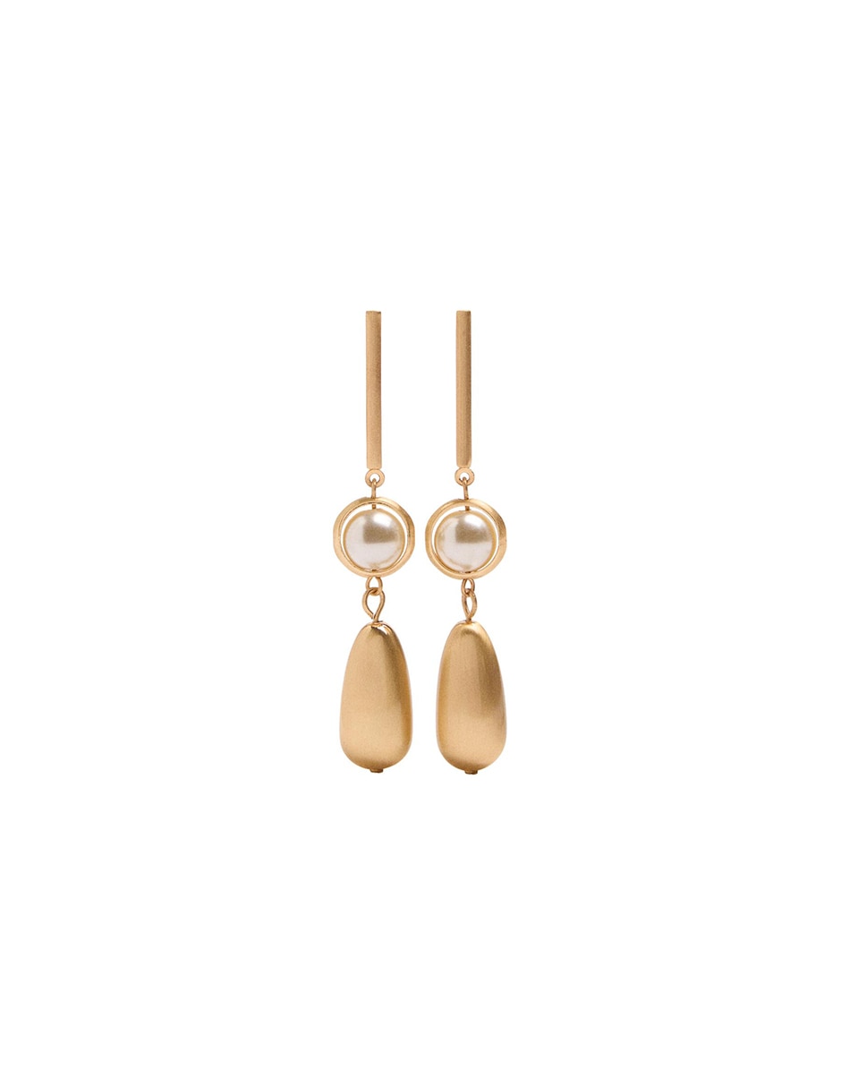 Aretes largos con acabado mate