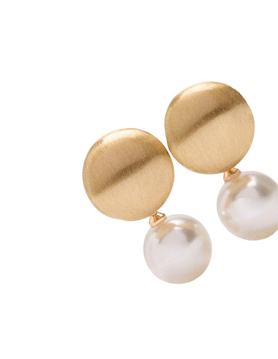 Aretes largos con acabado mate 3