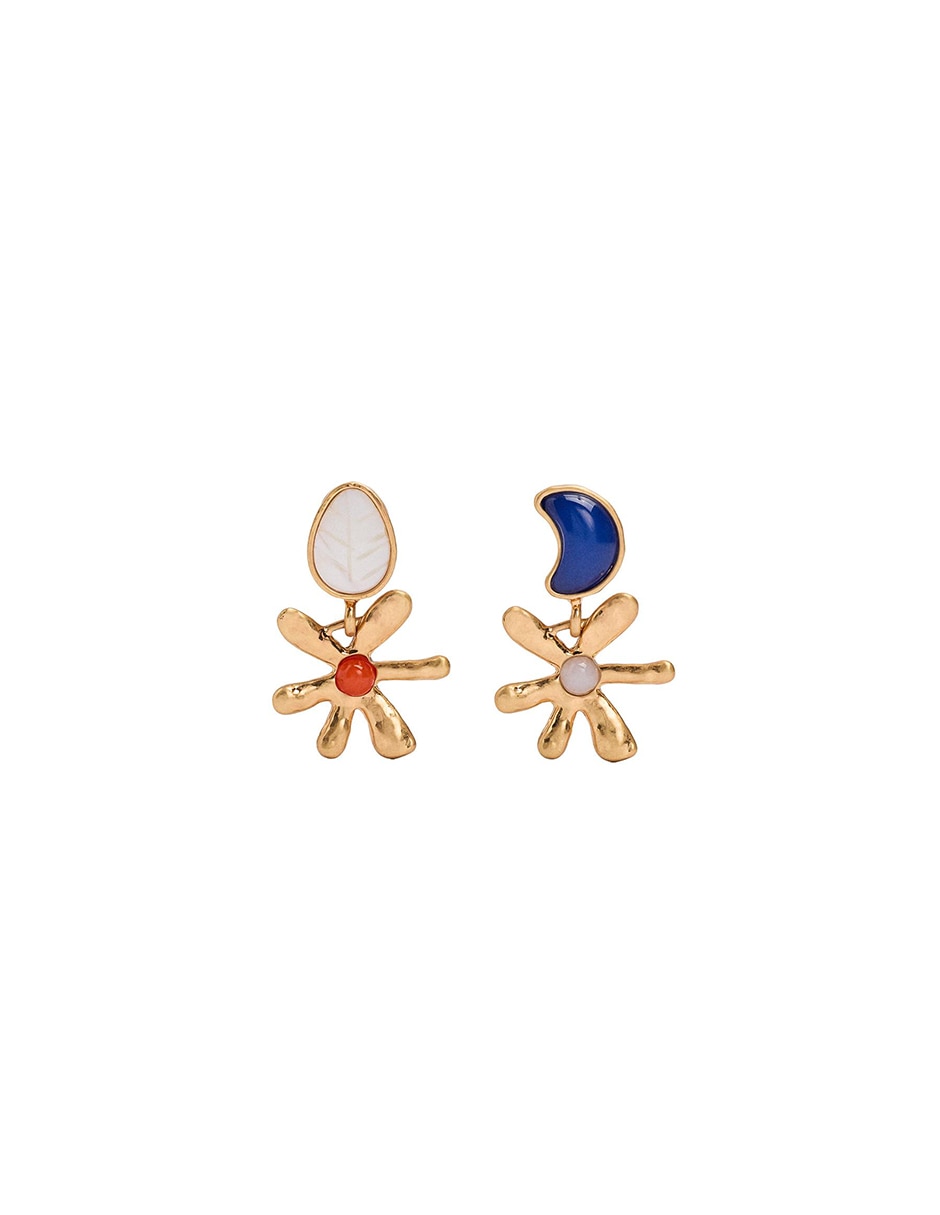 Aretes largos con acabado mate