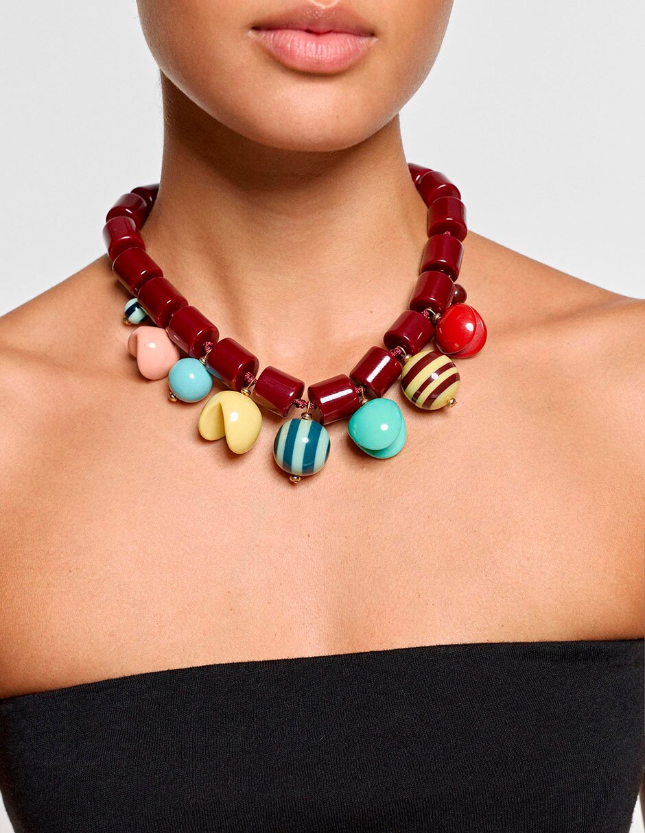 Collar 4