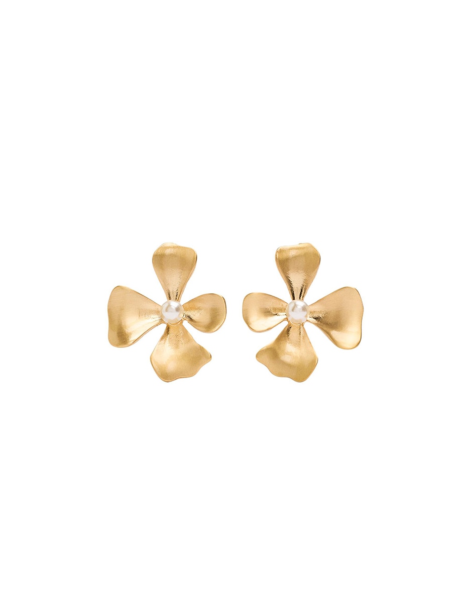 Aretes largos con acabado mate