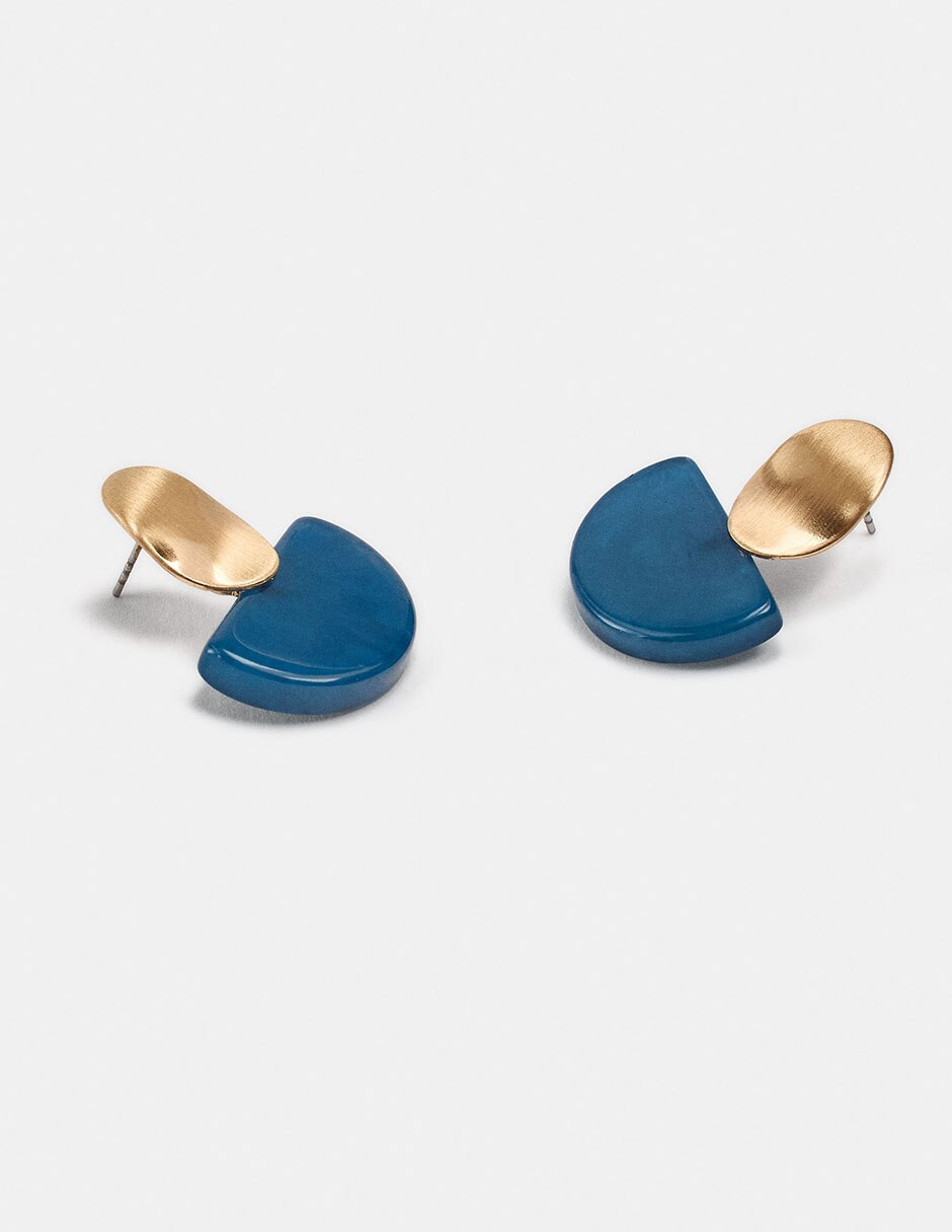 Aretes largos con acabado mate 3