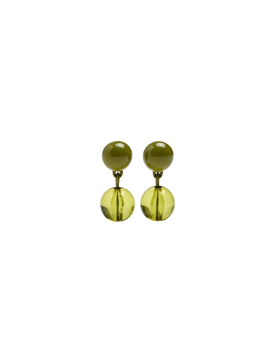 Aretes largos con acabado mate