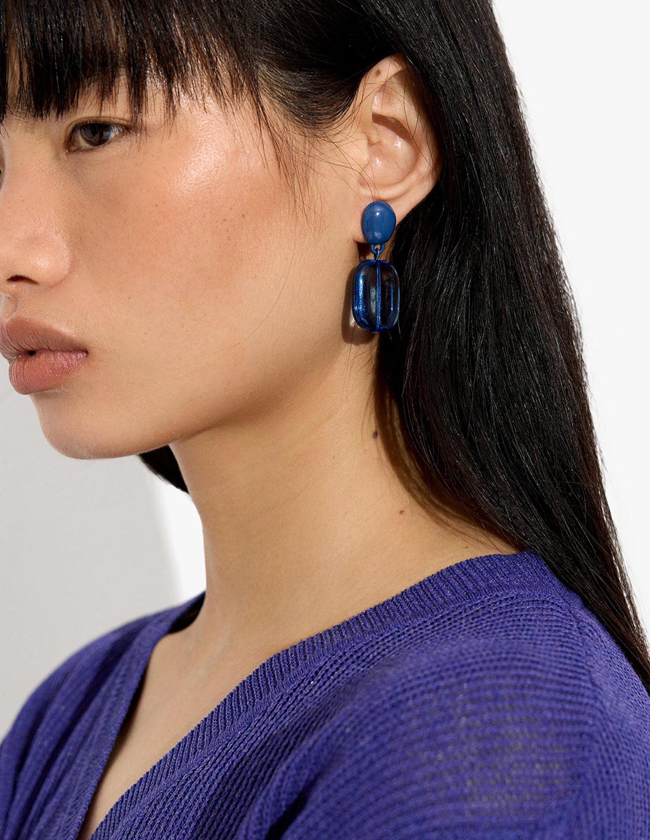 Aretes largos con acabado mate 3