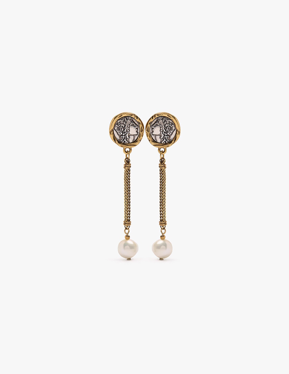 Aretes largos con acabado mate