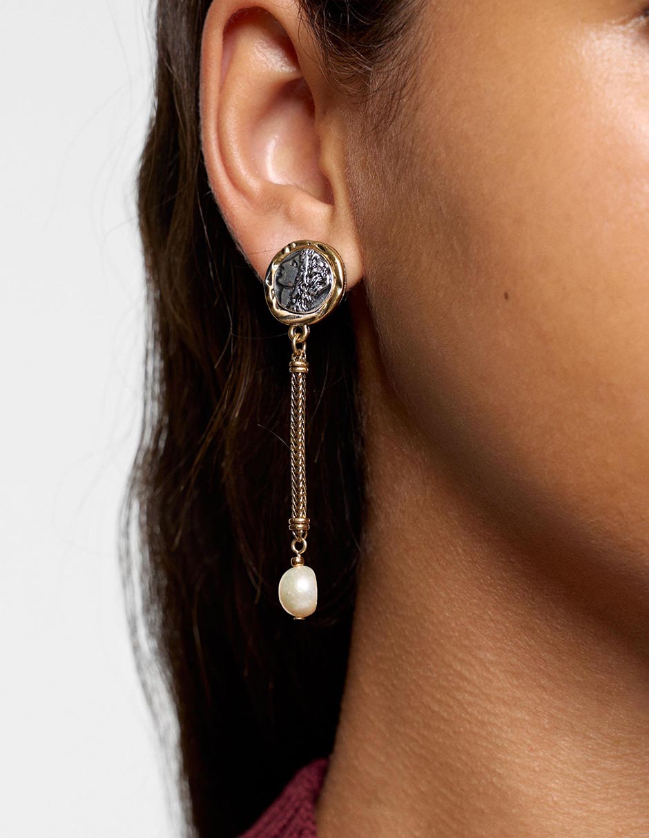 Aretes largos con acabado mate 3