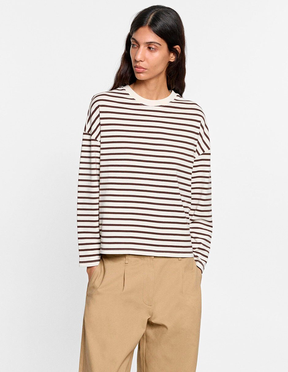 Playera manga cuello redondo para mujer Playera manga cuello redondo para mujer
