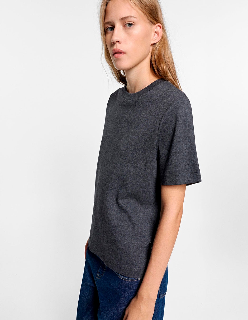 Playera manga cuello redondo para mujer 3
