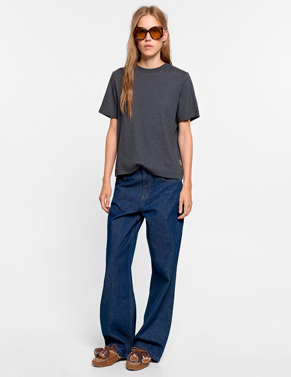 Playera manga cuello redondo para mujer 4