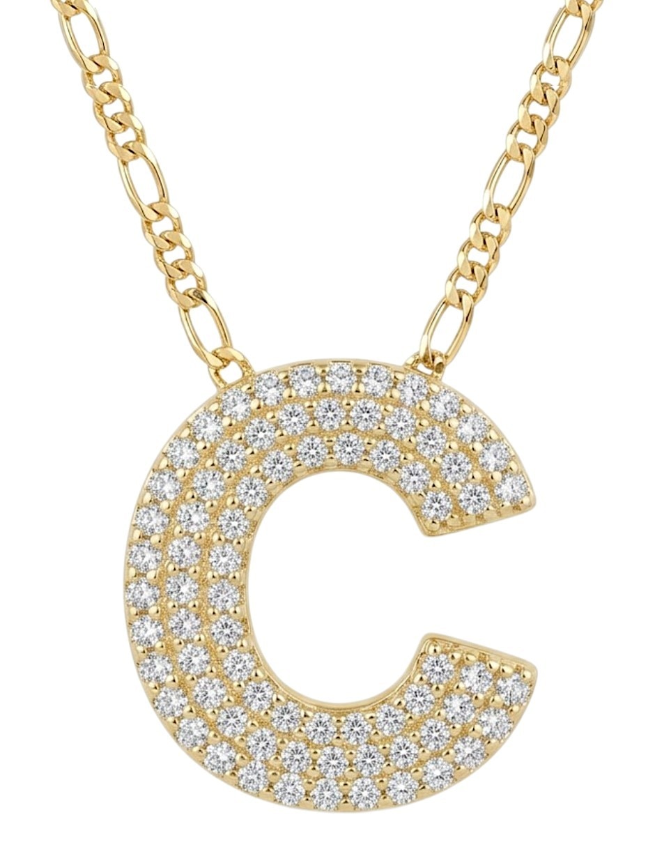 Collar con dije de letra c de oro laminado 18 k
