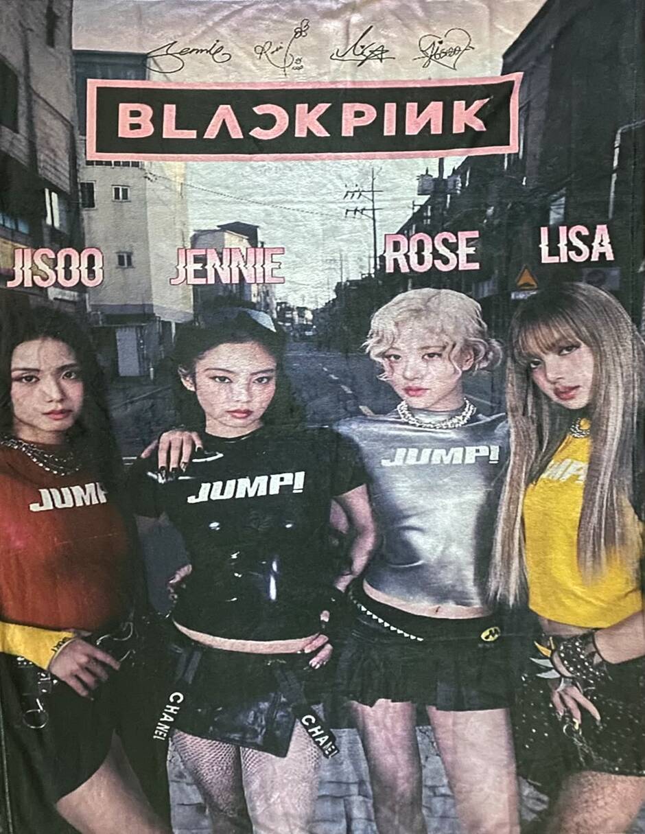 Cobija Clásica de tejido Suave Blackpink Cobija Clásica de tejido Suave Blackpink