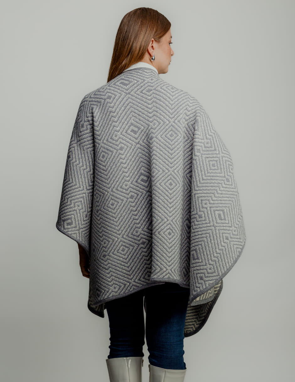 Capa/Poncho/Kimono para 4